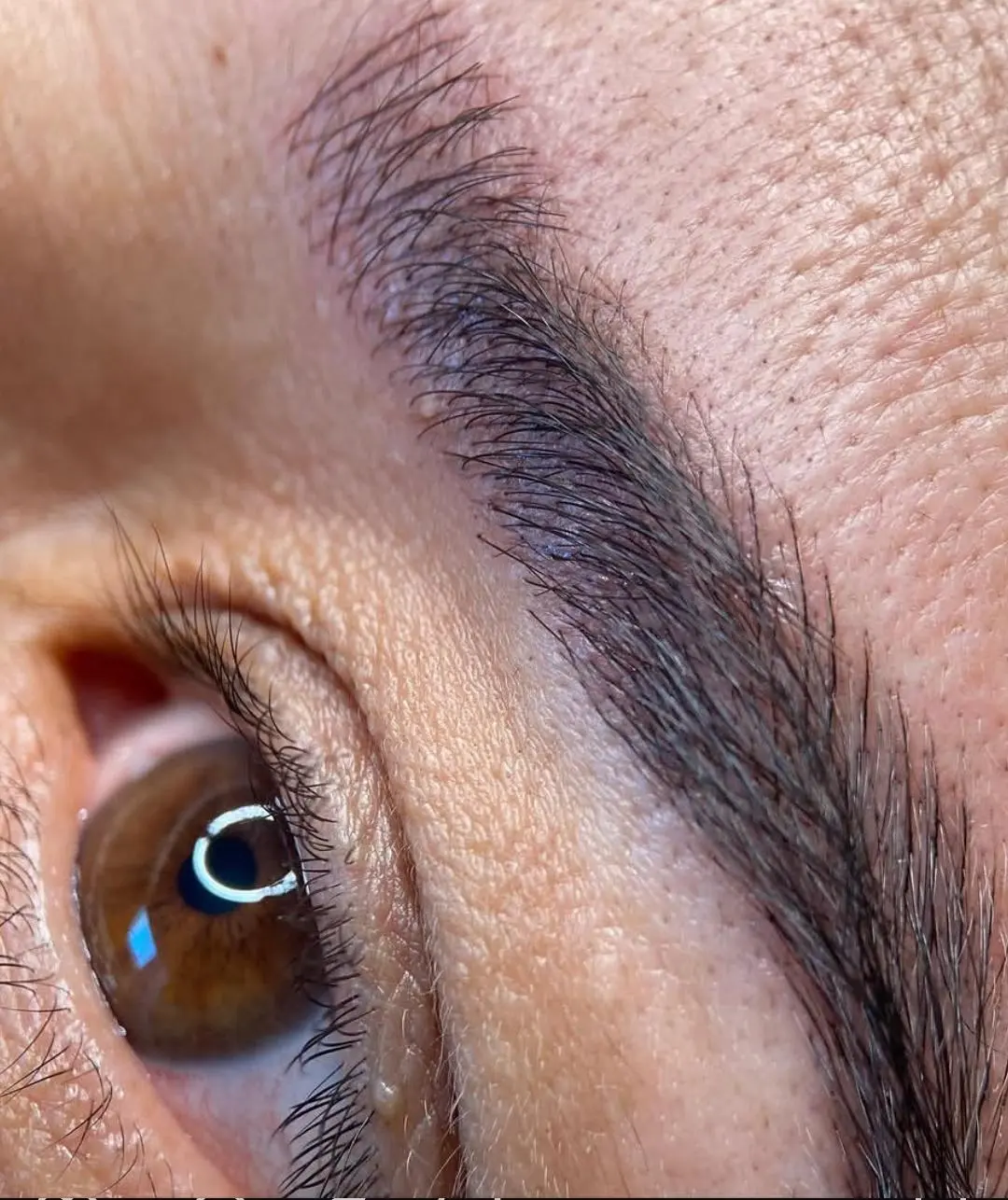 Resultado de nanoblading - efeito natural